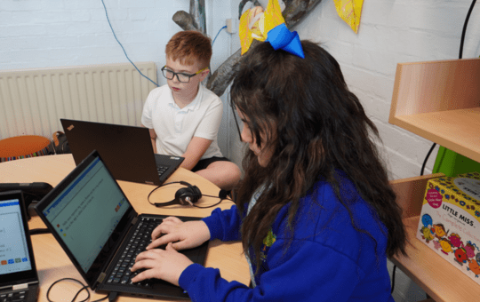 Middle Park Primary pupils using Clicker software to support their learning Middle Park Primary pupils using Clicker software to support their learning